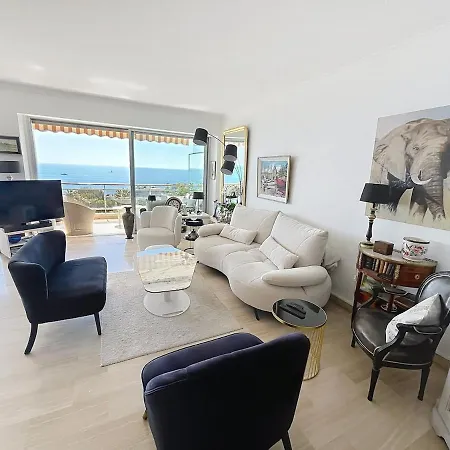 2 Bdr Panoramic Sea View Pool Ac Parking Апартаменты