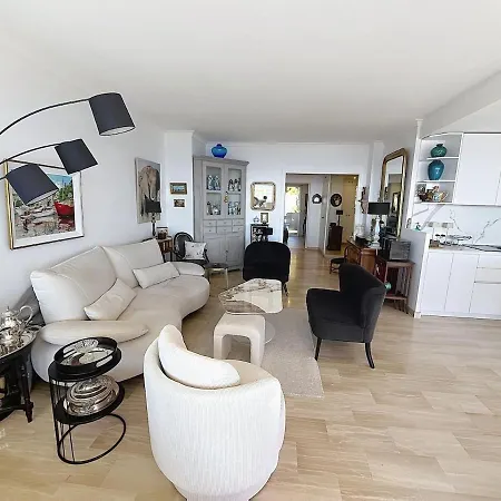 2 Bdr Panoramic Sea View Pool Ac Parking, Tennis Apartment *